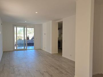 Casa en ALQUILER - CHIC Village PILAR