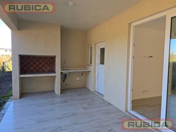 Casa en ALQUILER - CHIC Village PILAR