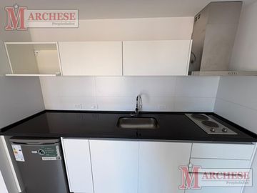 Monoambiente a estrenar en alquiler apto profesional en Ituzaingó Norte con cochera