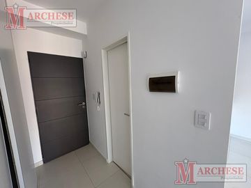 Monoambiente a estrenar en alquiler apto profesional en Ituzaingó Norte con cochera
