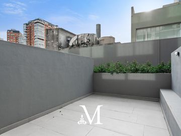 VENTA - STUDIO - 60 M2 - PATIO - FULL AMENITIES - COCHERA - SEGURIDAD - BAJO BELGRANO