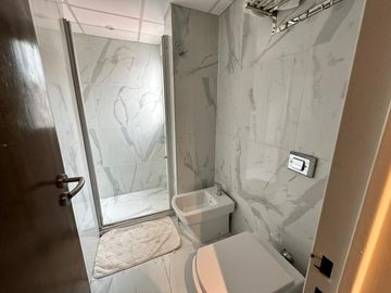 VENTA| Amplio piso en Nueva Córdoba 3 dormitorios - TAP7907390