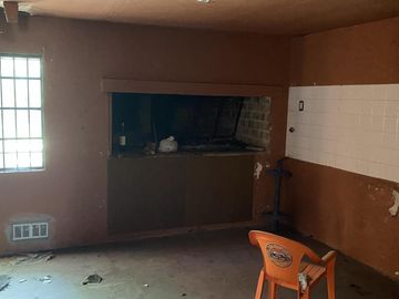 Local en Lujan