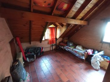 CHALET SOBRE LOTE DE 460 M2 - APTO CREDITO
