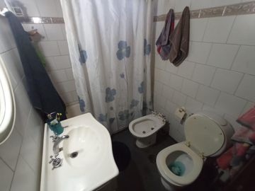 CHALET SOBRE LOTE DE 460 M2 - APTO CREDITO