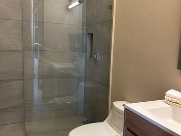 DEPARTAMENTO EN VENTA ZONA CUMBRES