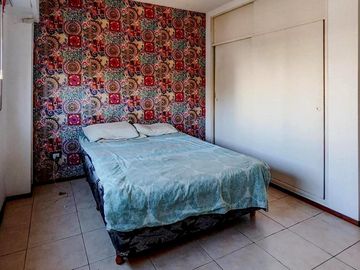 VENTA / PERMUTA - Departamento  Dúplex de 1 dormitorios mas comodín. Echesortu, Rosario.
