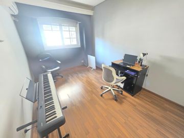 VENTA PH 6 AMBIENTES - 4 DORMITORIOS - GRAN TERRAZA CON PARRILLA Y BALCÓN EN CHACARITA