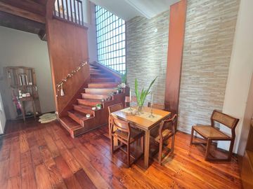 VENTA PH 6 AMBIENTES - 4 DORMITORIOS - GRAN TERRAZA CON PARRILLA Y BALCÓN EN CHACARITA
