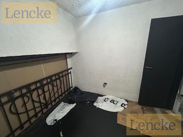 Lencke Alquila - Excelente Local en pleno centro de San Isidro