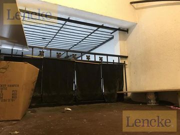 Lencke Alquila - Excelente Local en pleno centro de San Isidro