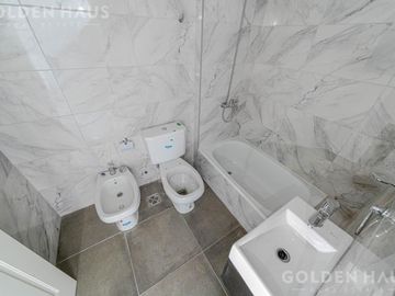 Departamentos a Estrenar de 2 Ambientes – Apto Crédito en Flores con Balcón o Balcón   Patio