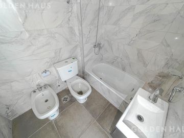 Departamentos a Estrenar de 2 Ambientes – Apto Crédito en Flores con Balcón o Balcón   Patio