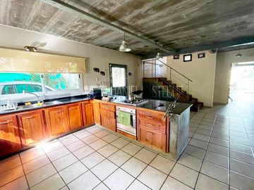 Casa de diseño en  Los Fresnos
