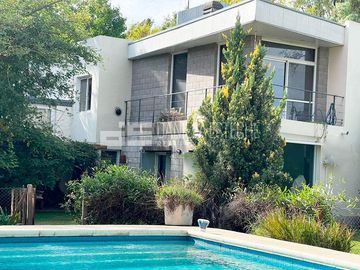 Casa de diseño en  Los Fresnos