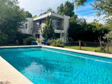 Casa de diseño en  Los Fresnos