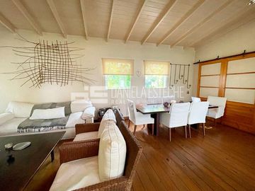 Casa de diseño en  Los Fresnos