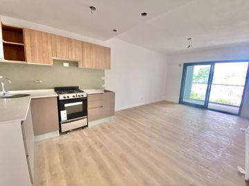 Venta depto 2 amb a estrenar - Flores
