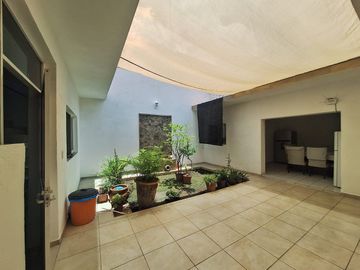Casa en Venta cercana al CUCEI