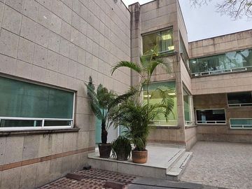 OPORTUNIDAD: CASA CON USO DE SUELO P/ OFICINA EN INSURGENTES SAN BORJA