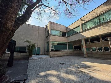 OPORTUNIDAD: CASA CON USO DE SUELO P/ OFICINA EN INSURGENTES SAN BORJA