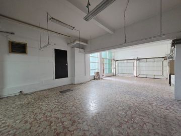 OPORTUNIDAD: CASA CON USO DE SUELO P/ OFICINA EN INSURGENTES SAN BORJA
