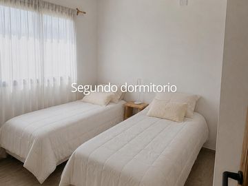 CASA 4 AMBIENTES EN VENTA, BARRIO PARQUE SAKURA, EXALTACION DE LA CRUZ