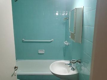 Departamento en  alquiler a 100mts del parue lezama