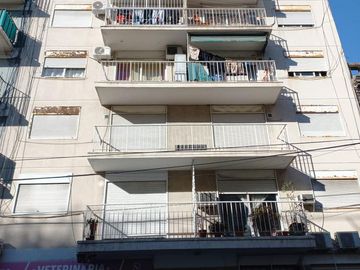 Departamento en  alquiler a 100mts del parue lezama
