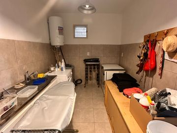 VENTA DE CASA Y VIÑEDO, CALLE LA POSTA S/N,JUNIN, CON TOUR VIRTUAL