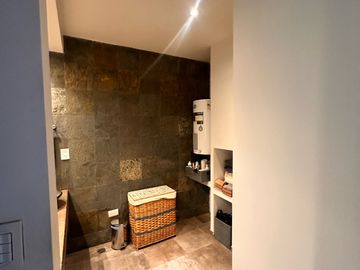 VENTA DE CASA Y VIÑEDO, CALLE LA POSTA S/N,JUNIN, CON TOUR VIRTUAL