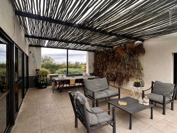 VENTA DE CASA Y VIÑEDO, CALLE LA POSTA S/N,JUNIN, CON TOUR VIRTUAL