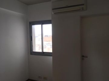 Monoambiente impecable !! - Caballito