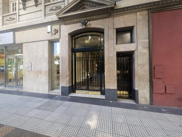 Departamento en venta, 4 ambientes en Retiro