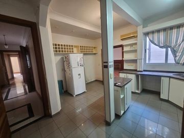 Departamento en venta, 4 ambientes en Retiro