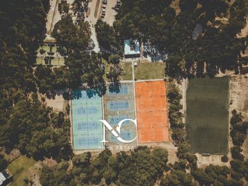 Terreno en venta en Costa Esmeralda Deportiva