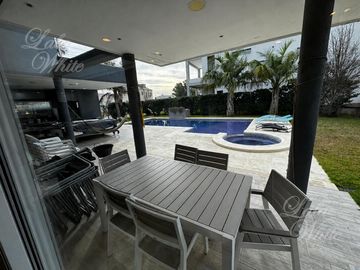 Casa en venta y alquiler en Lagos de Canning