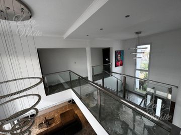 Casa en venta y alquiler en Lagos de Canning