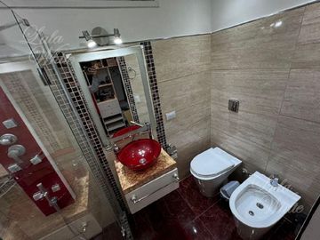 Casa en venta y alquiler en Lagos de Canning