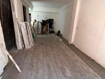 Local en construcción en Colegiales