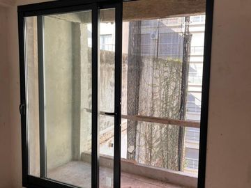 Local en construcción en Colegiales