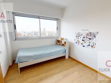VENTA - 3 AMBIENTES C/BALCÓN - PILETA - FLORES