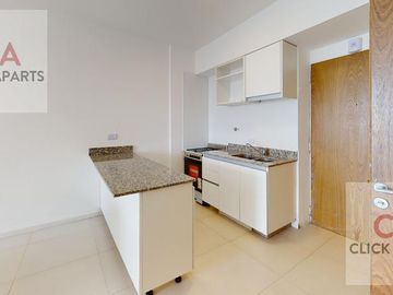 VENTA - 3 AMBIENTES C/BALCÓN - PILETA - FLORES