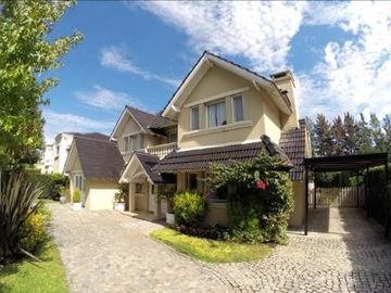 Casa en Haras Del Pilar