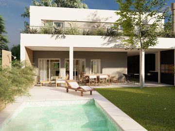Casa en alquiler cuatro ambientes parque pileta cochera hudson el carmencito