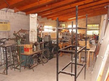 Inmueble comercial de 2 plantas   depósito APTO TODO DESTINO, zona SAAVEDRA!