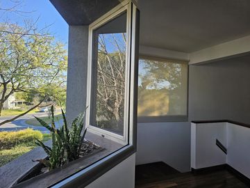 Casa en venta y /o alquiler anual con muebles. Santa Bárbara a la laguna, pileta climatizada