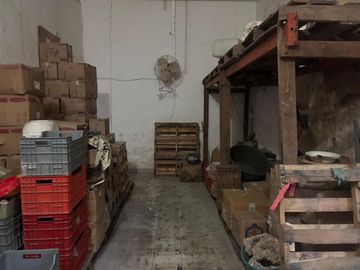 SE RENTA LOCAL COMERCIAL EN ESQUINA EN EL CENTRO DE MERIDA, YUCATAN