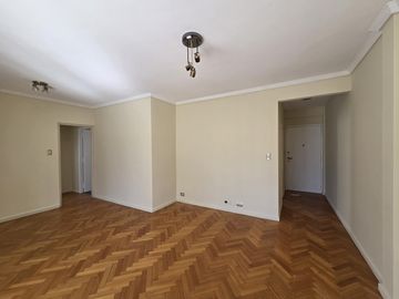 ALQUILER DEPARTAMENTO PALERMO: 2 AMBIENTES C/ESCRITORIO SÚPER LUMINOSOS -ALTO PALERMO