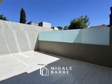 Departamento en Venta 2 ambientes con Patio Villa Del Parque con Amenities